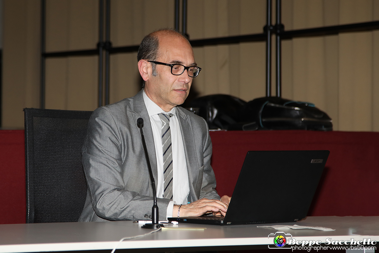 VBS_8785 - Incontro 'Invecchiare senza diventare vecchi'.jpg